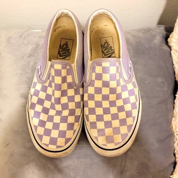 Vans - Picture 2 of 4